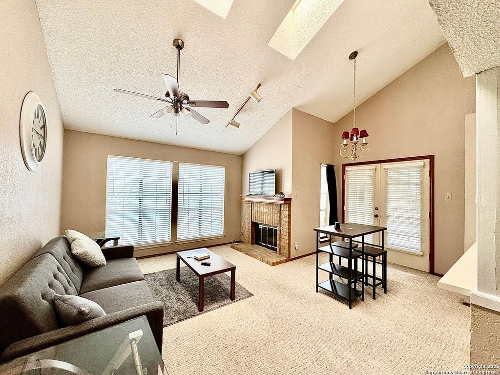 Photo of 8633 Datapoint Dr, San Antonio, TX 78229 (MLS # 1865997)
