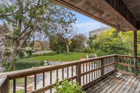 A home in Alamo Heights