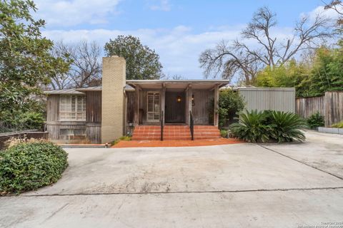 A home in Alamo Heights