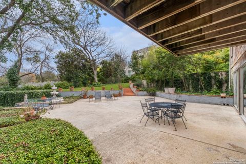 A home in Alamo Heights