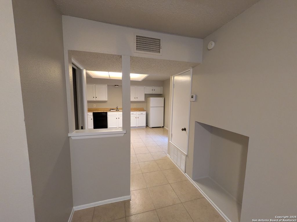 Photo of 330 W Byrd 2 #2, Universal City, TX 78148 (MLS # 1926293)