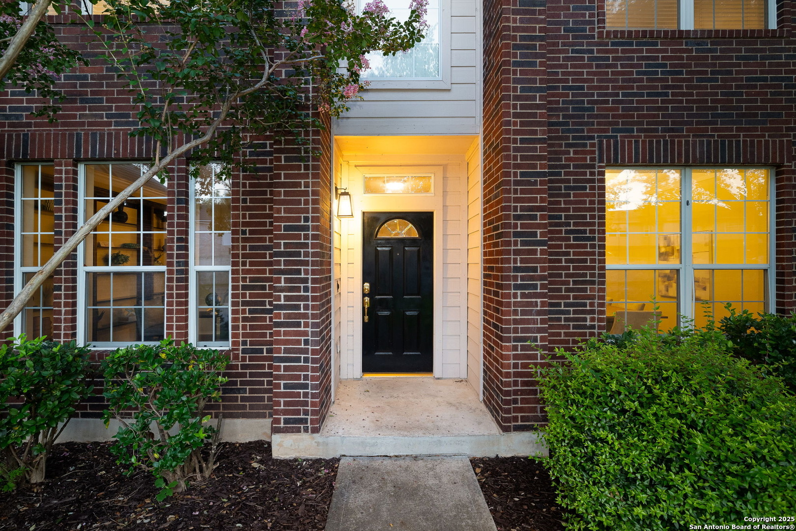 2305 Little Elm