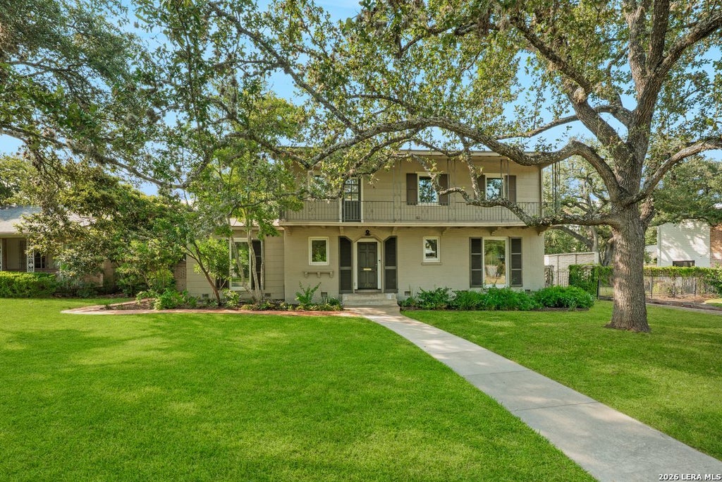Photo of 710 Wiltshire, Terrell Hills, TX 78209 (MLS # 2012309)
