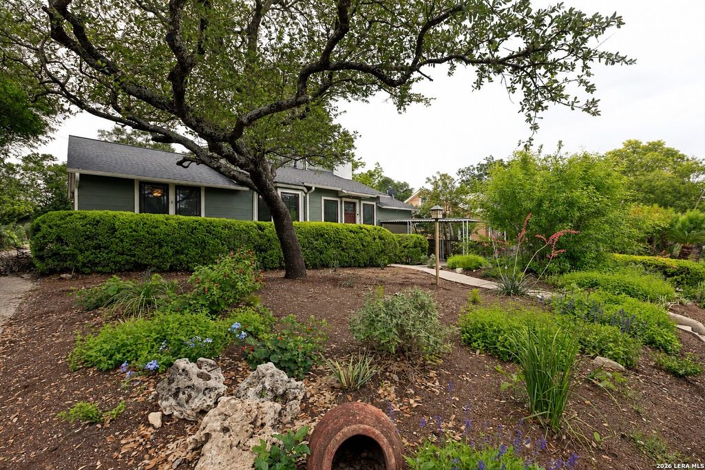 Photo of 120 Alta Ave, San Antonio, TX 78209 (MLS # 1949587)