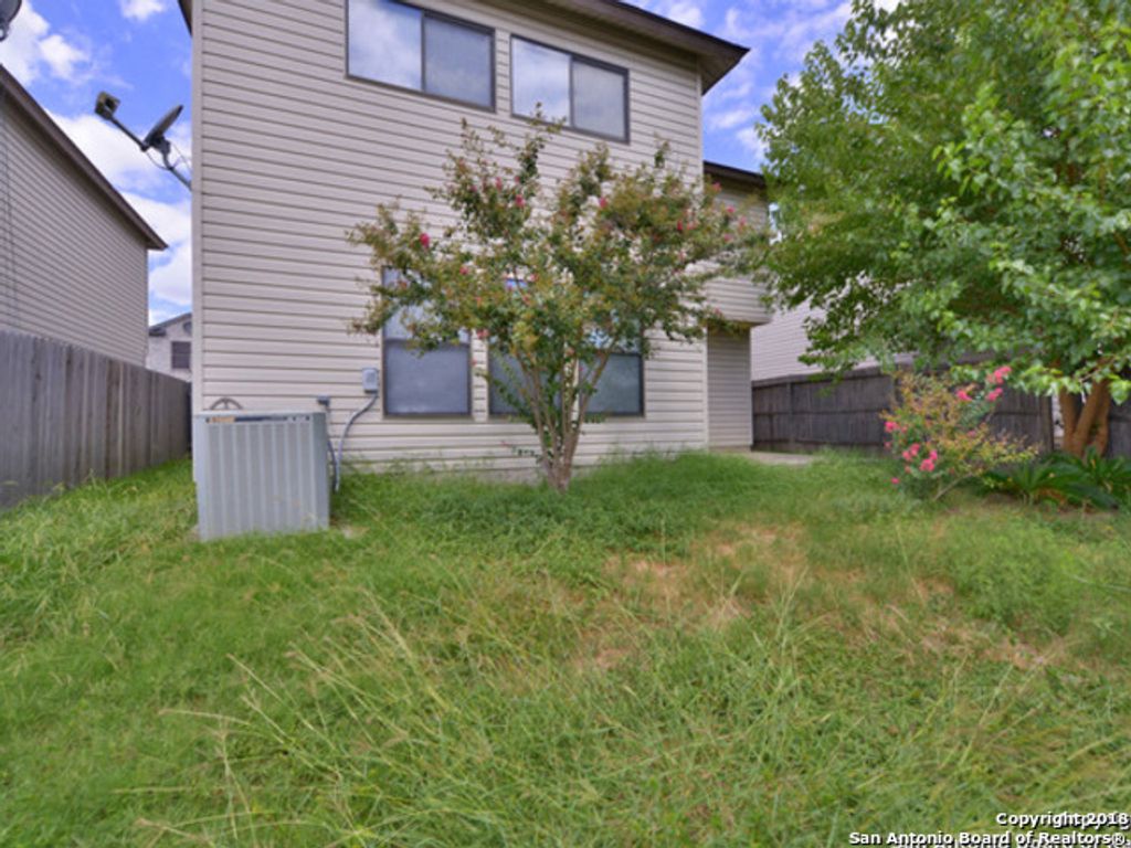 Photo of 8926 BREEZEFIELD, San Antonio, TX 78240 (MLS # 1929476)