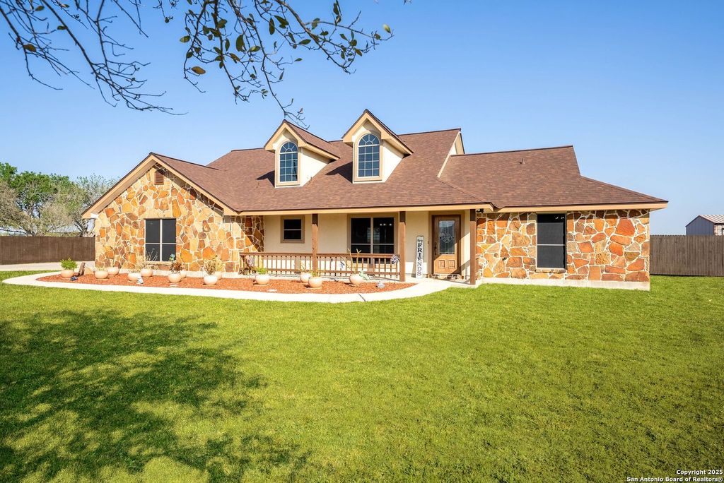 Photo of 3362 Abbott Rd, St Hedwig, TX 78152 (MLS # 1853268)