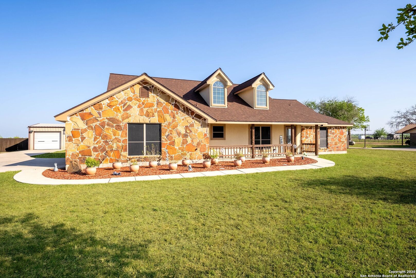 3362 Abbott Rd