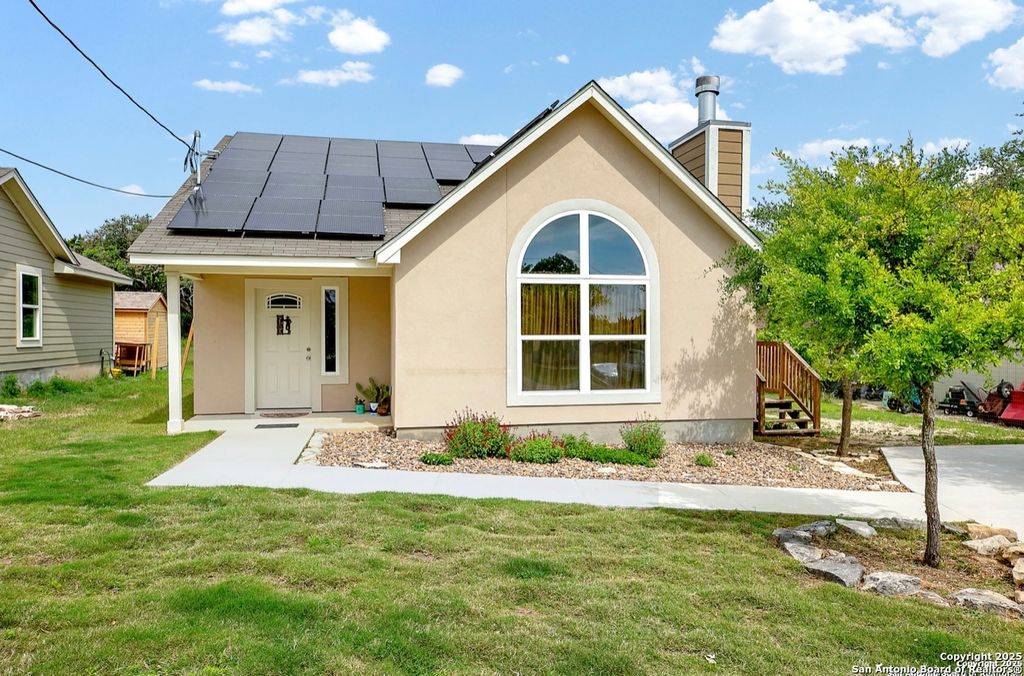 Photo of 2135 Blueridge, Canyon Lake, TX 78133 (MLS # 1896488)