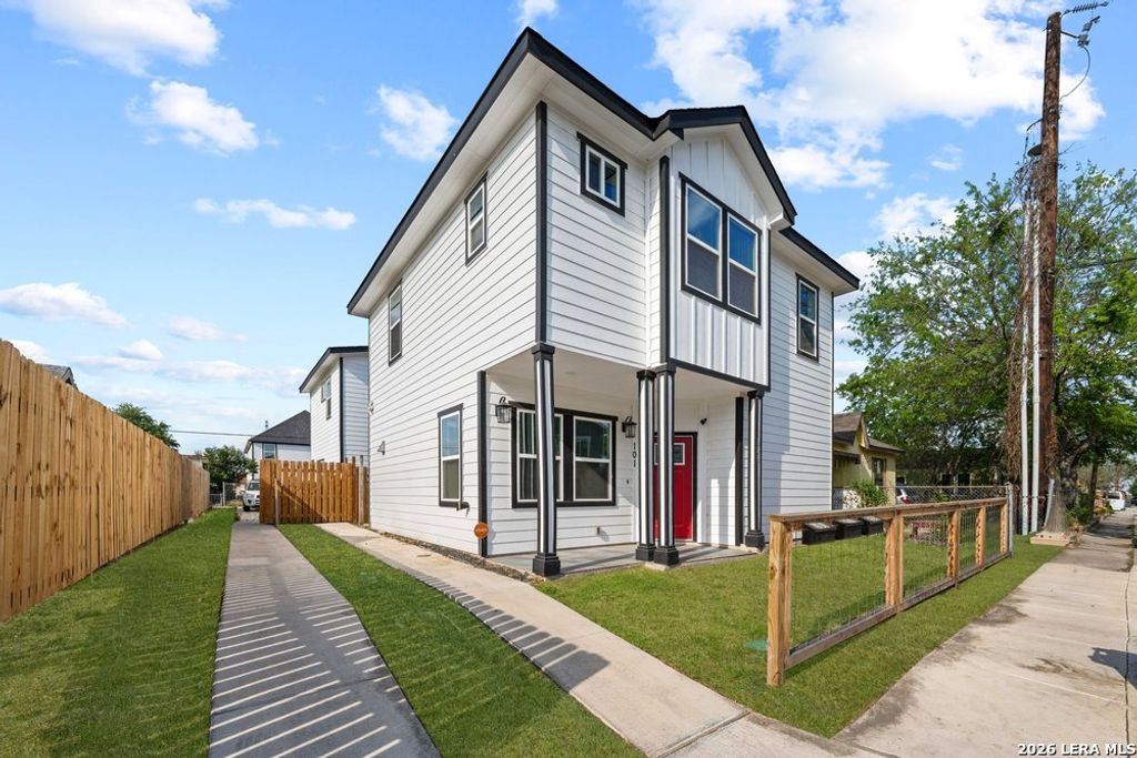 Photo of 323 Gabriel 101 #101, San Antonio, TX 78202 (MLS # 1956812)