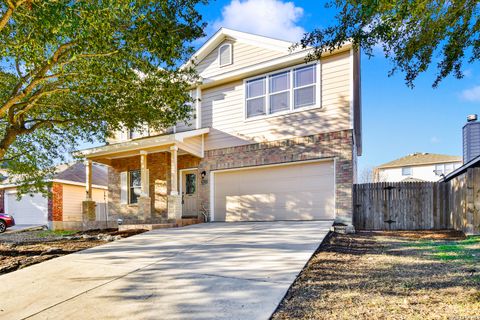 8530 Cheyenne Blf Converse TX 78109