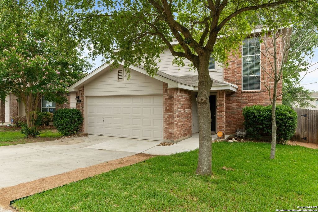 Photo of 655 Rattler Bluff, San Antonio, TX 78251 (MLS # 1924578)