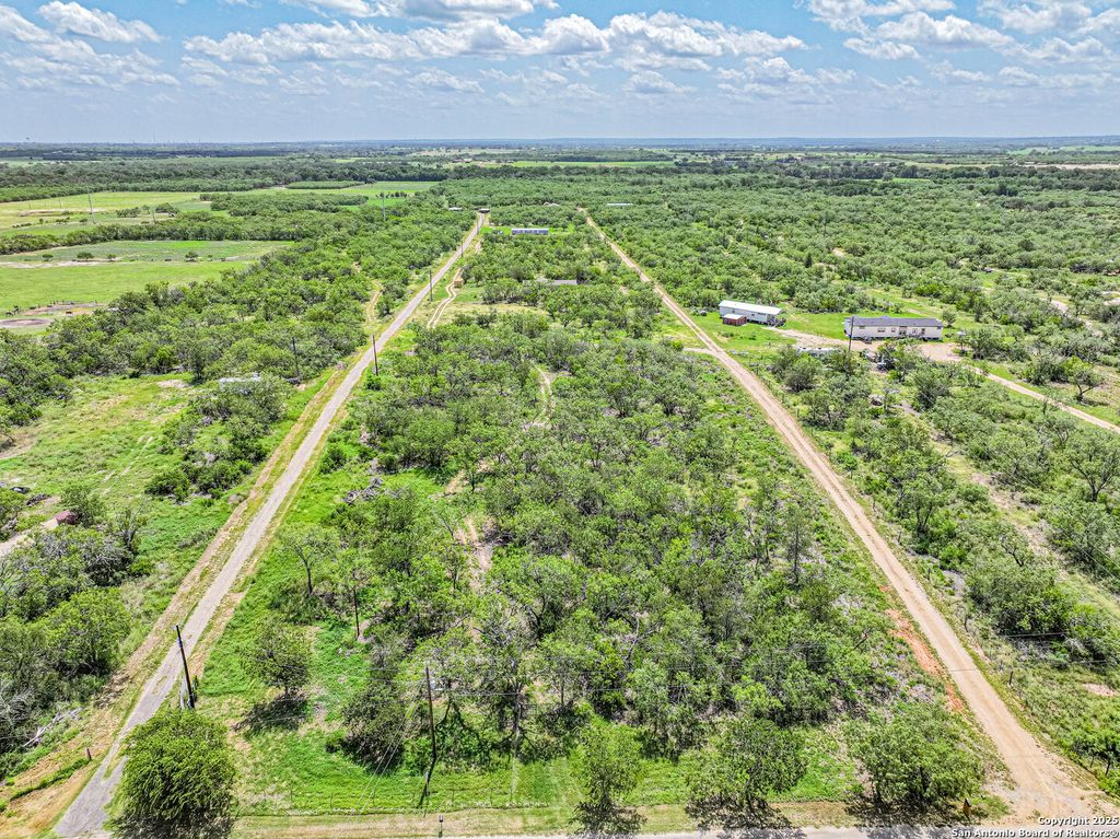 Photo of 3089 Church Rd, Seguin, TX 78155 (MLS # 1877395)
