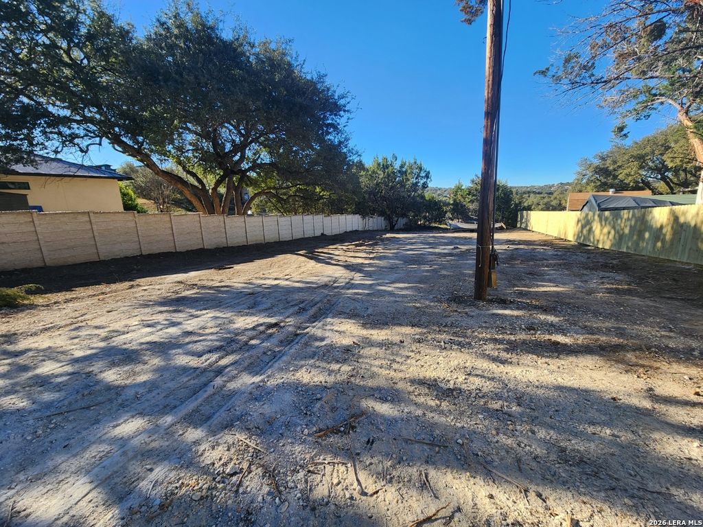 Photo of 162 Tropical, Canyon Lake, TX 78133 (MLS # 1936128)