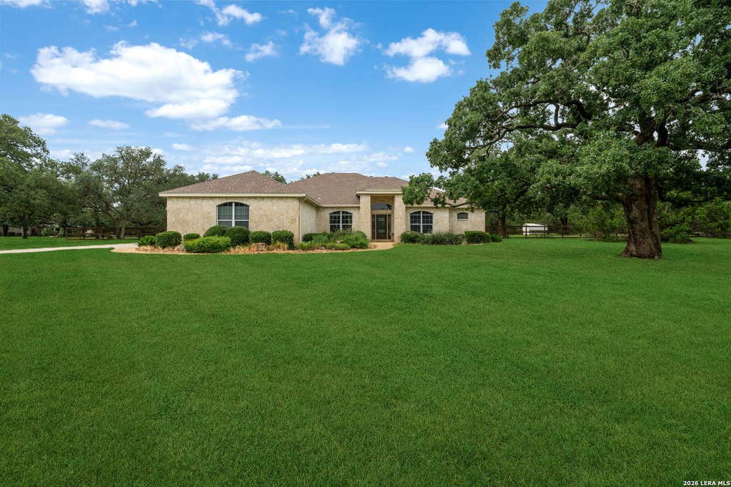 Photo of 7261 KEENELAND DR, Boerne, TX 78015 (MLS # 2001790)
