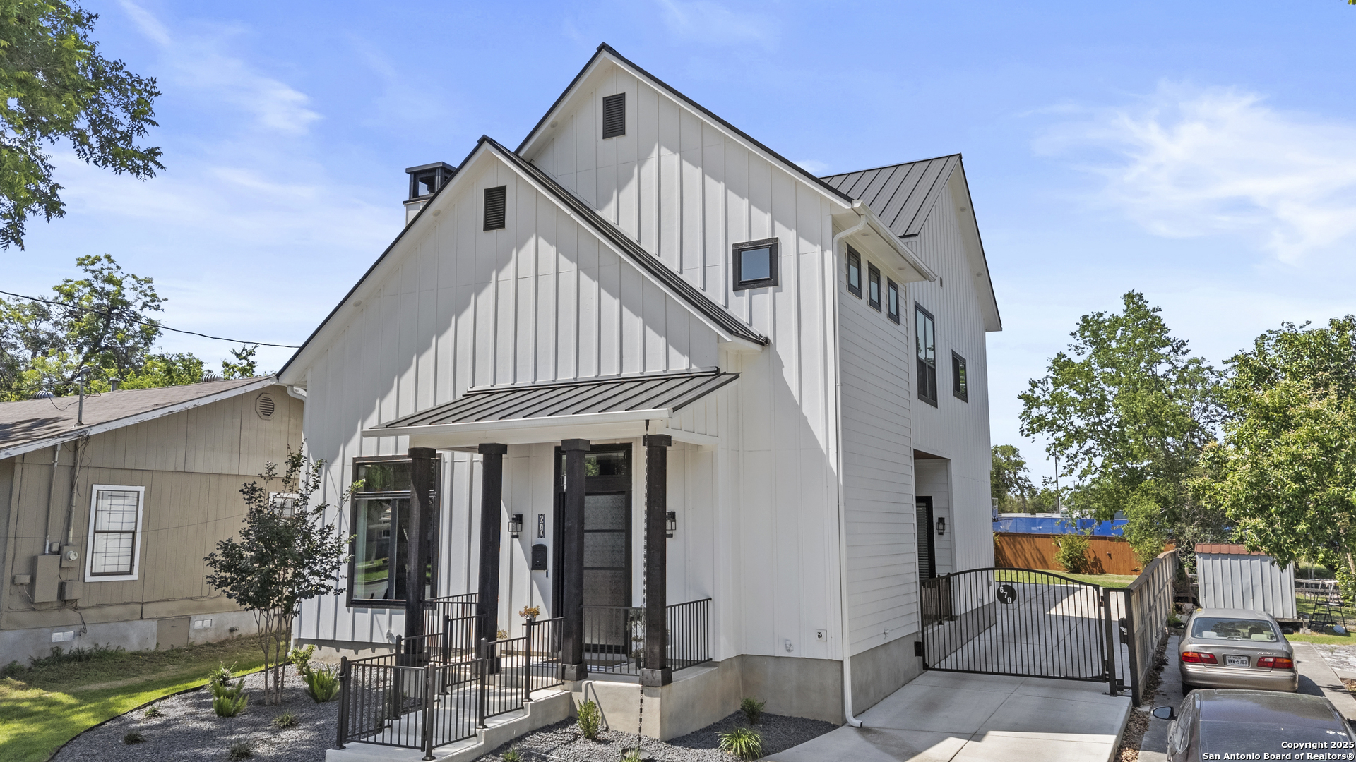 670 Magazine Ave