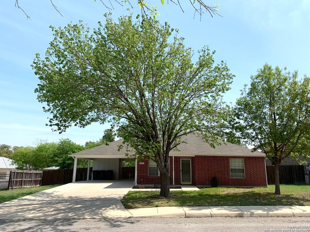 Photo of 3502 Lura Ln, San Antonio, TX 78228 (MLS # 2020227)