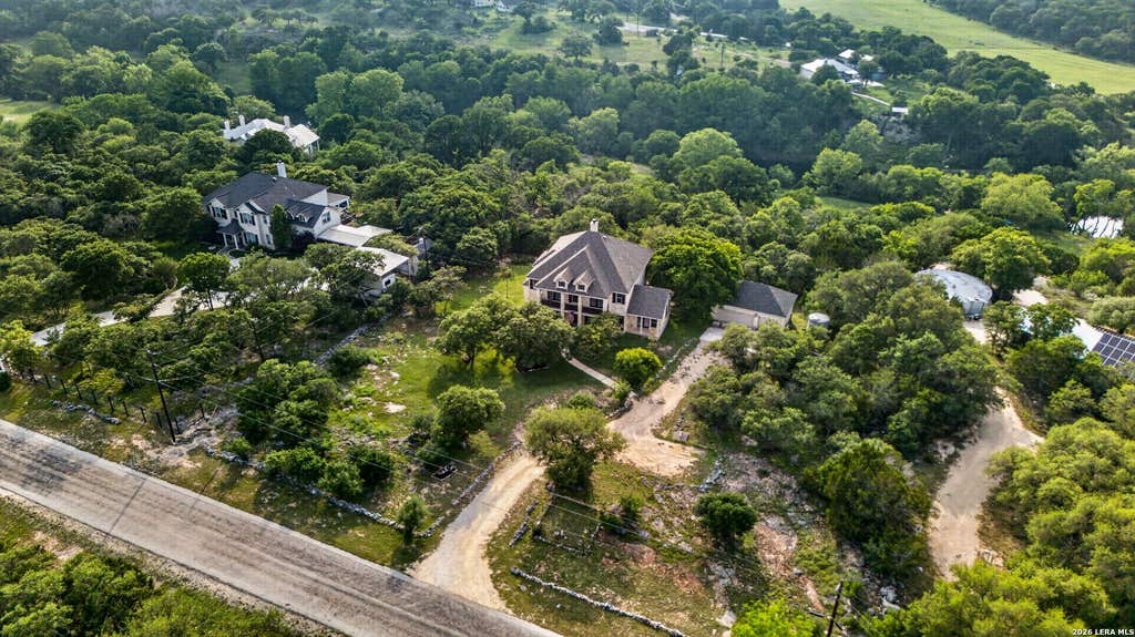 Photo of 314 Hoskins, Boerne, TX 78006 (MLS # 1962612)