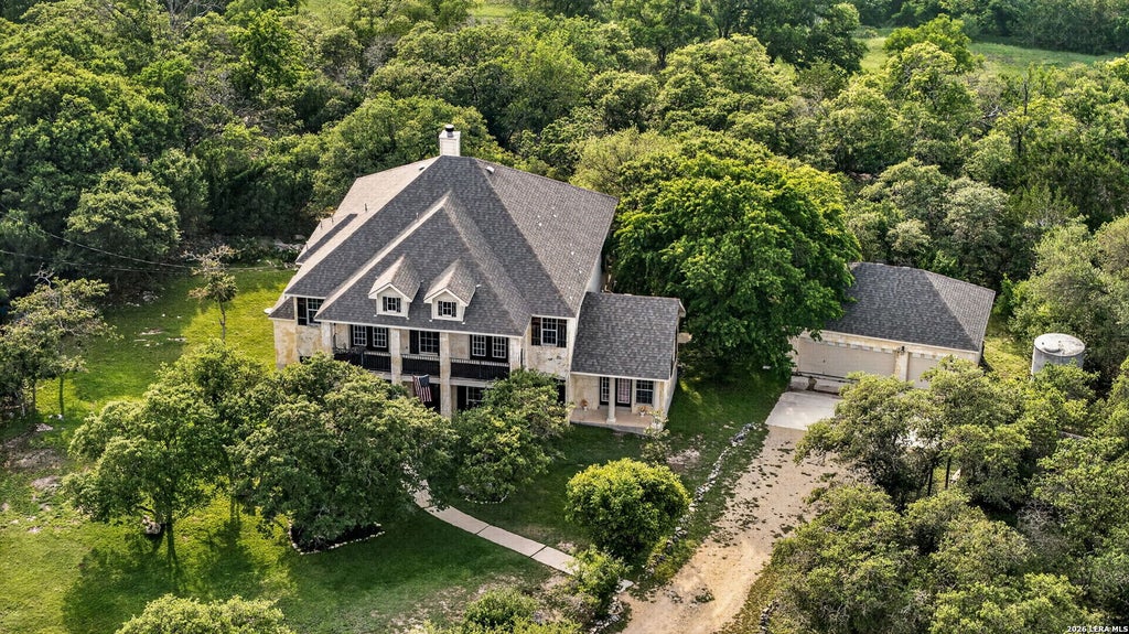 Photo of 314 Hoskins, Boerne, TX 78006 (MLS # 1962612)