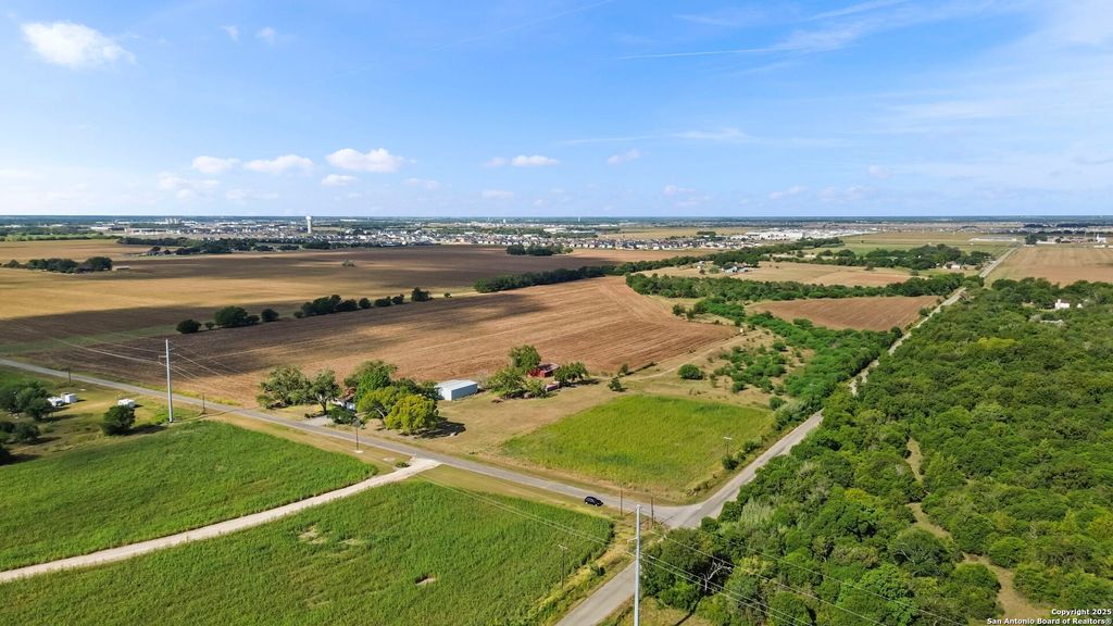 Photo of 4410 Ploetz, Seguin, TX 78155 (MLS # 1894636)