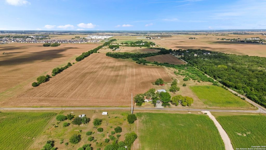 Photo of 4410 Ploetz, Seguin, TX 78155 (MLS # 1894636)