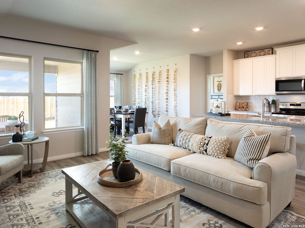 Photo of 871 Broken Hollow, San Antonio, TX 78260 (MLS # 2015045)