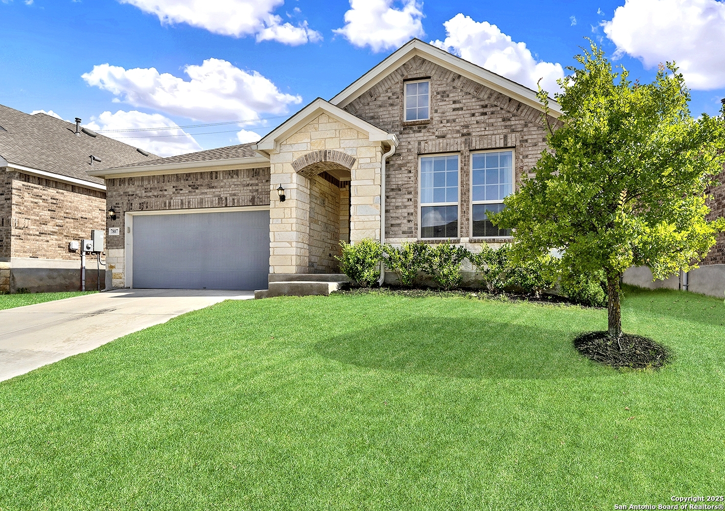 7807 Cypress View