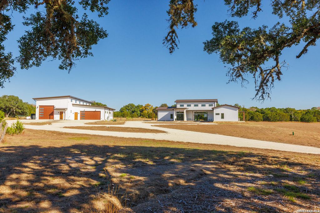 Photo of 925 Clearwater Canyon, Bandera, TX 78003 (MLS # 1946100)