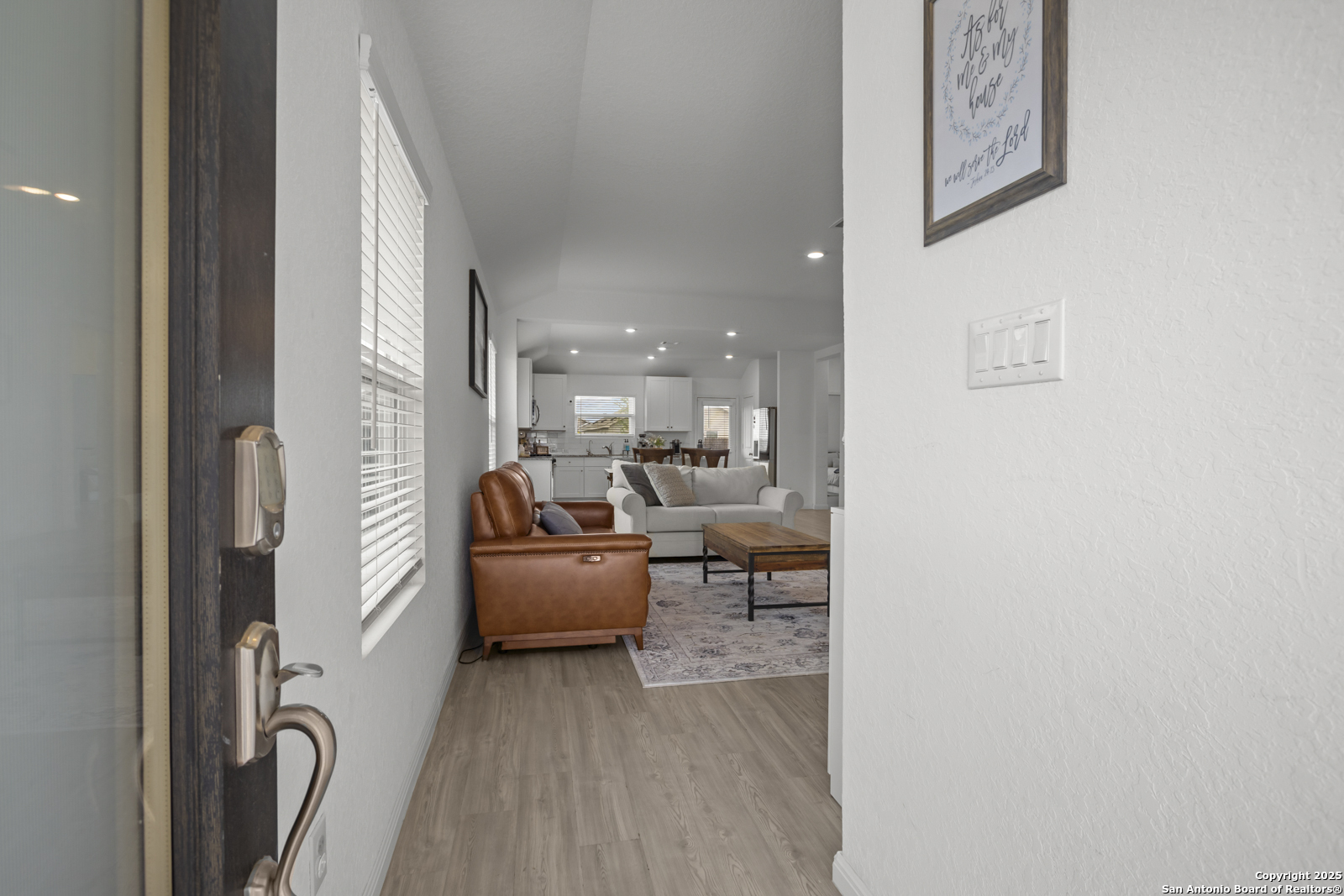 31665 Acacia Vista