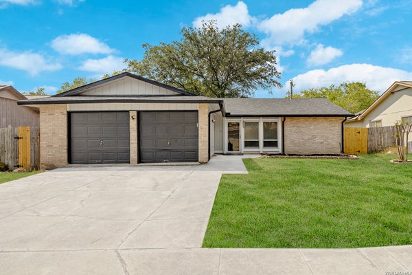10223 FLATLAND TRL, CONVERSE, TX 78109 - Image 4e9d6bc235114a7fca6c4c0f3d063474/4119155667
