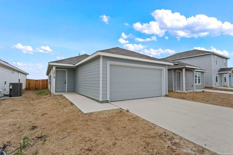 12719 KATHLEEN ST St Hedwig TX 78152