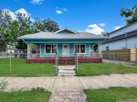 1103 Hays San Antonio TX 78202