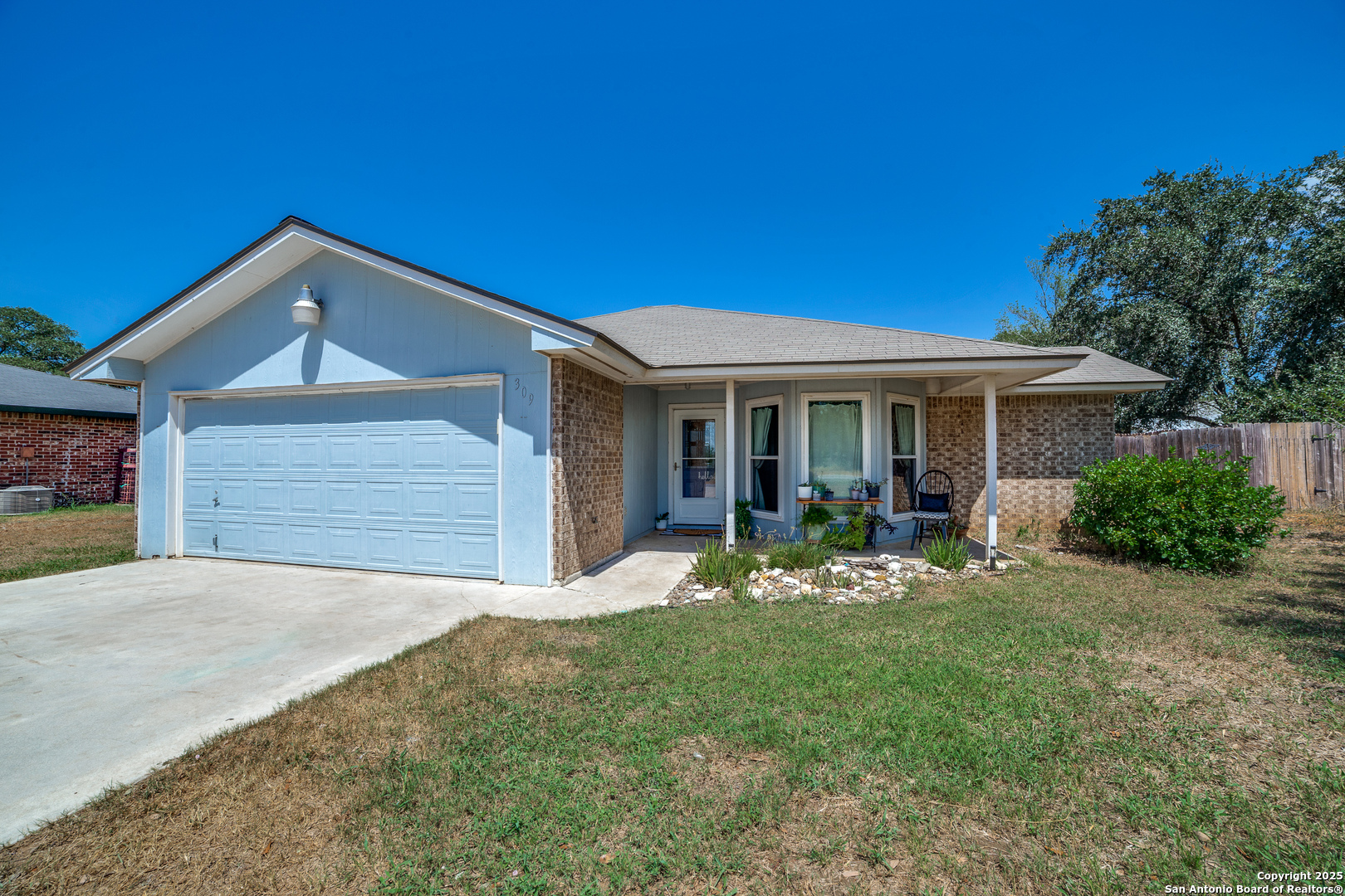 309 Tamarac
