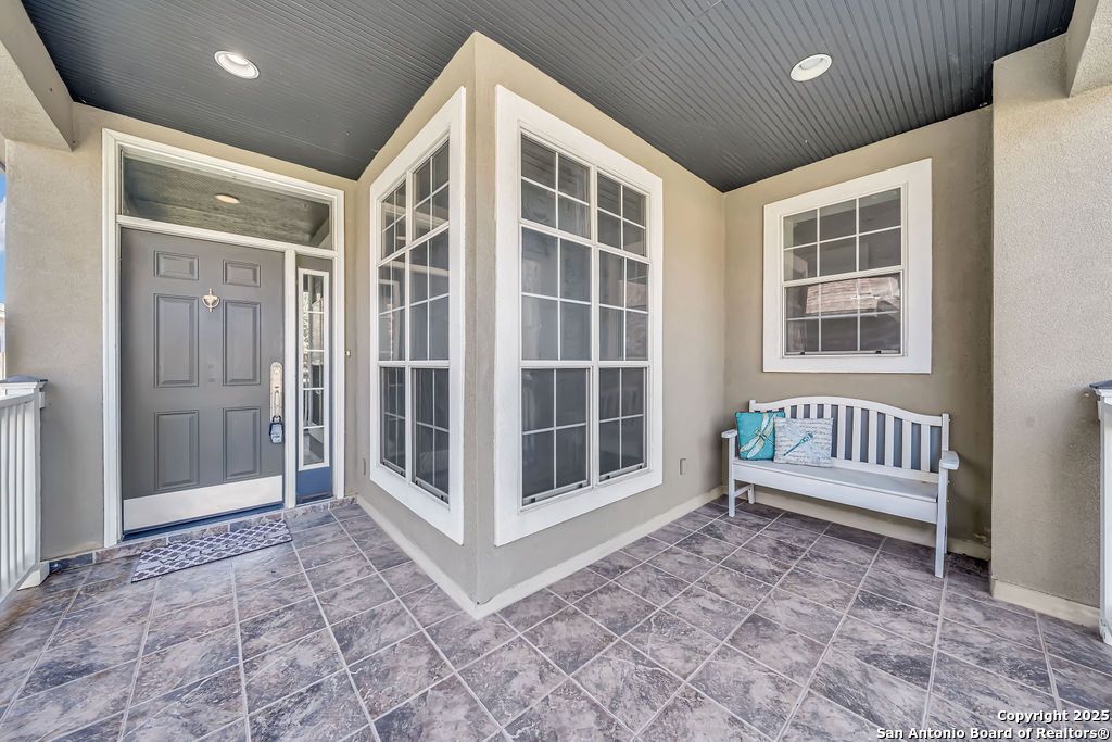 Photo of 1183 Legacy, New Braunfels, TX 78130 (MLS # 1927934)