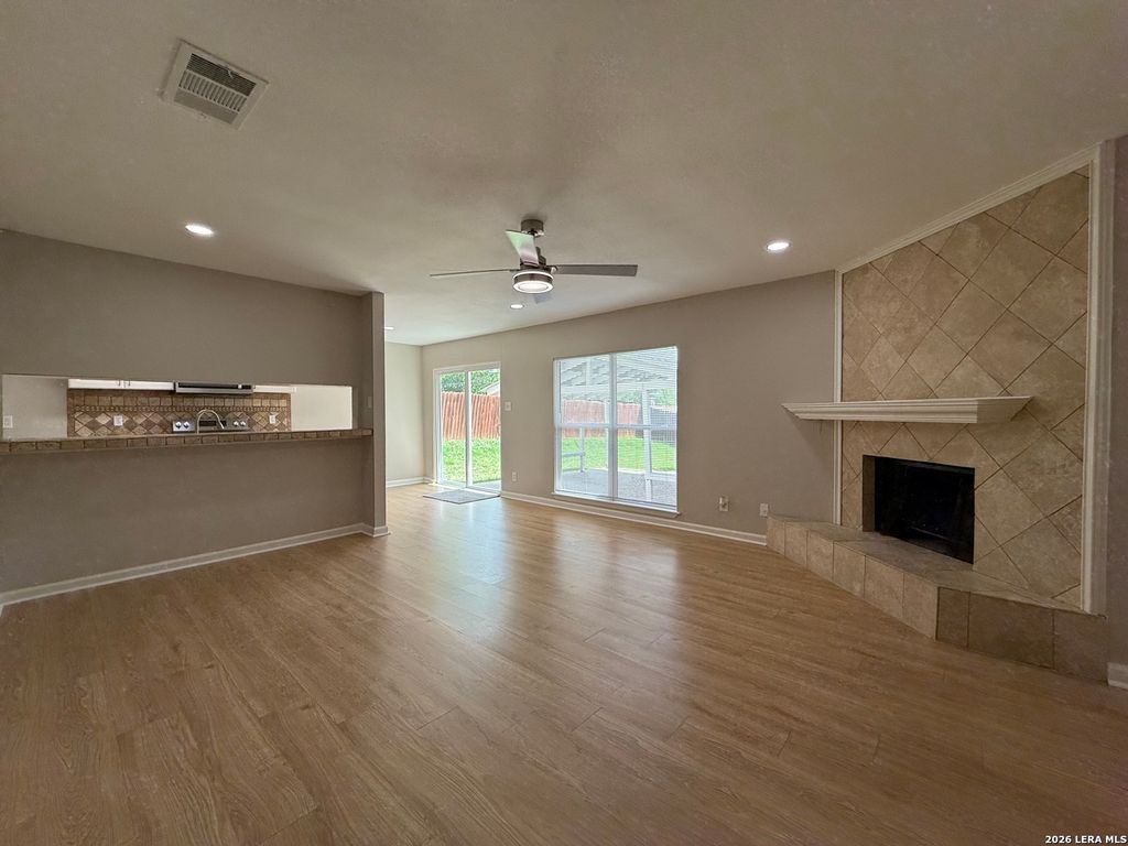 Photo of 7123 Winter Ridge, Converse, TX 78109 (MLS # 1990055)