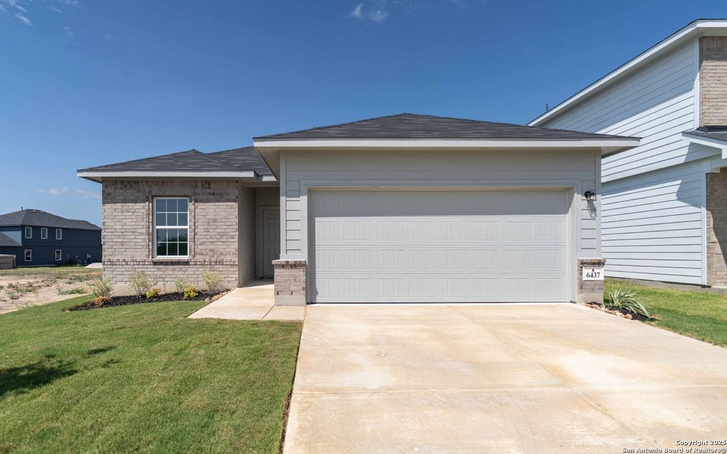 Photo of 6437 Scooby Acres, San Antonio, TX 78253 (MLS # 1874299)