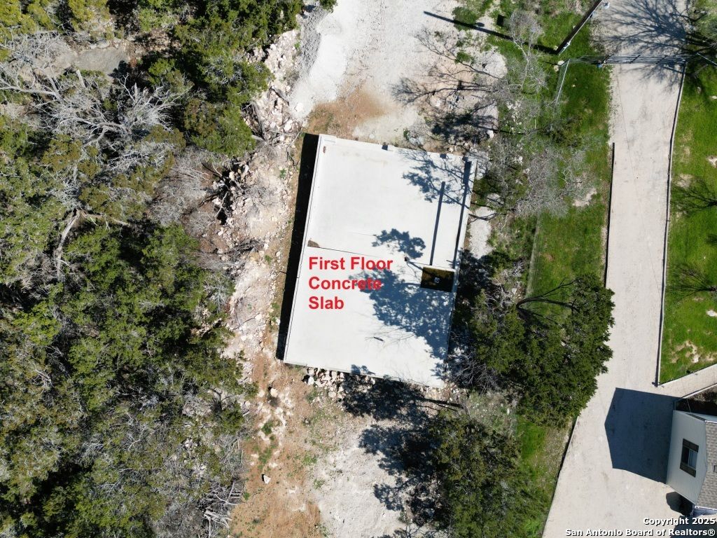 Photo of 1144 Brook Valley, Canyon Lake, TX 78133 (MLS # 1894238)