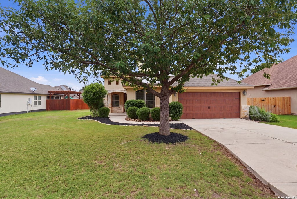 Photo of 15708 Dell Ln, Selma, TX 78154 (MLS # 1962993)