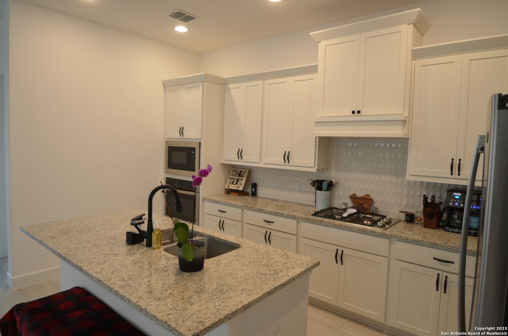 Photo of 9417 Ironkeeper, San Antonio, TX 78254 (MLS # 1925866)