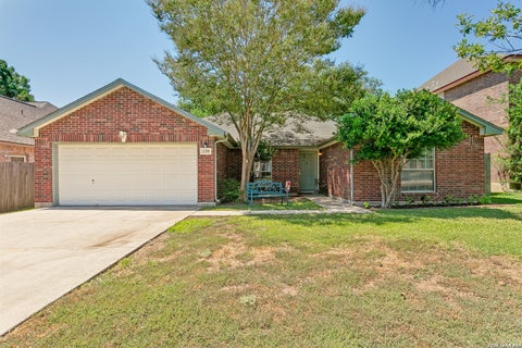 Photo of 238 TAPWOOD LN, Cibolo, TX 78108 (MLS # 2021048)