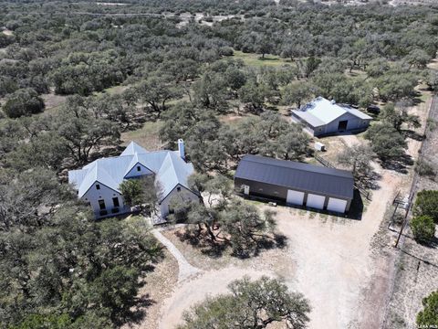 Photo of 795 Persimmon, Bulverde, TX 78163 (MLS # 1953300)