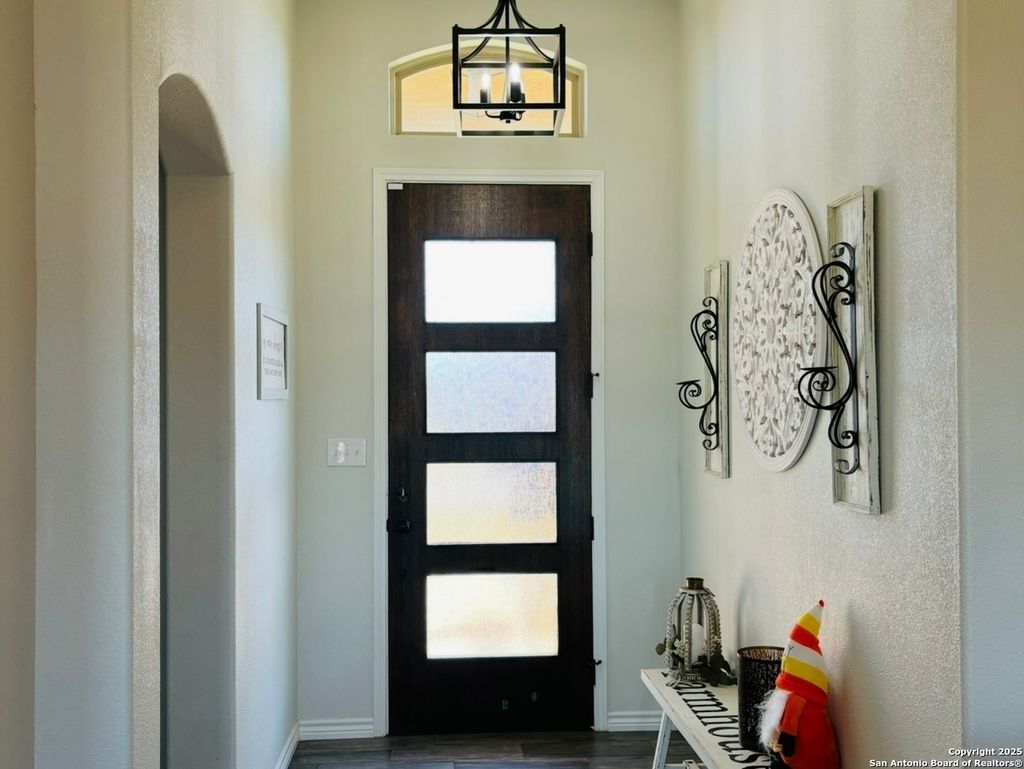 Photo of 1704 Vista View Dr, Pleasanton, TX 78064 (MLS # 1909040)