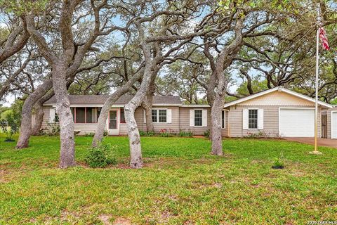 MLS: 1958293