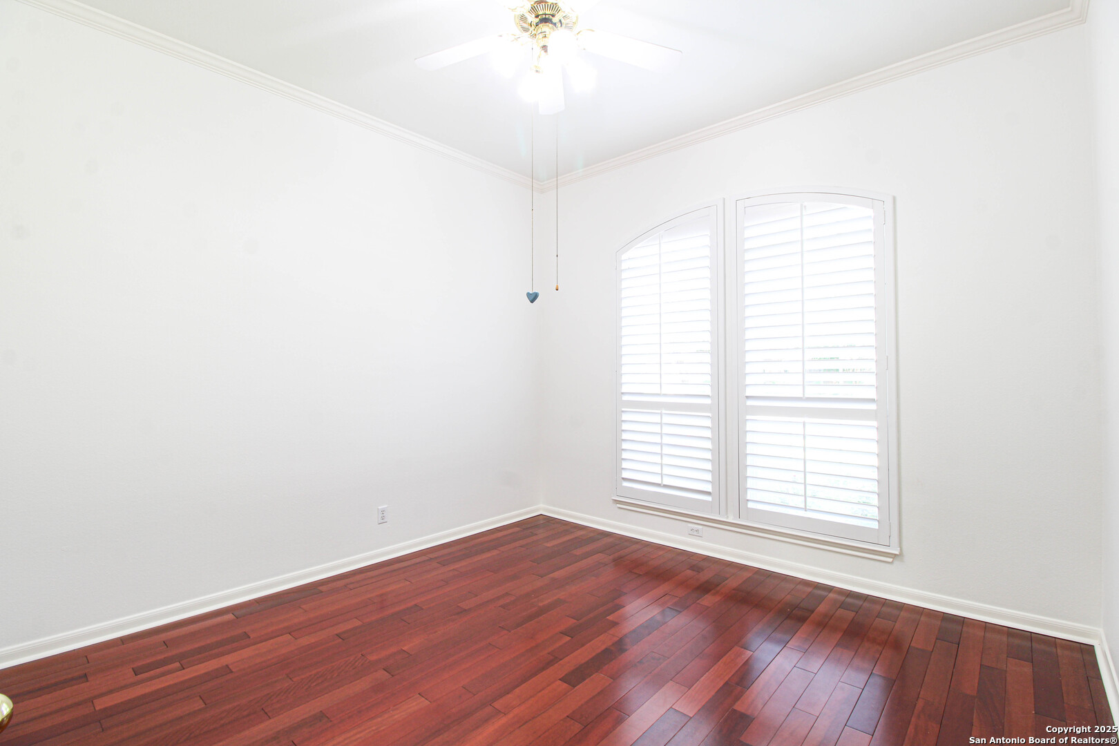 121 ANTLER CIR