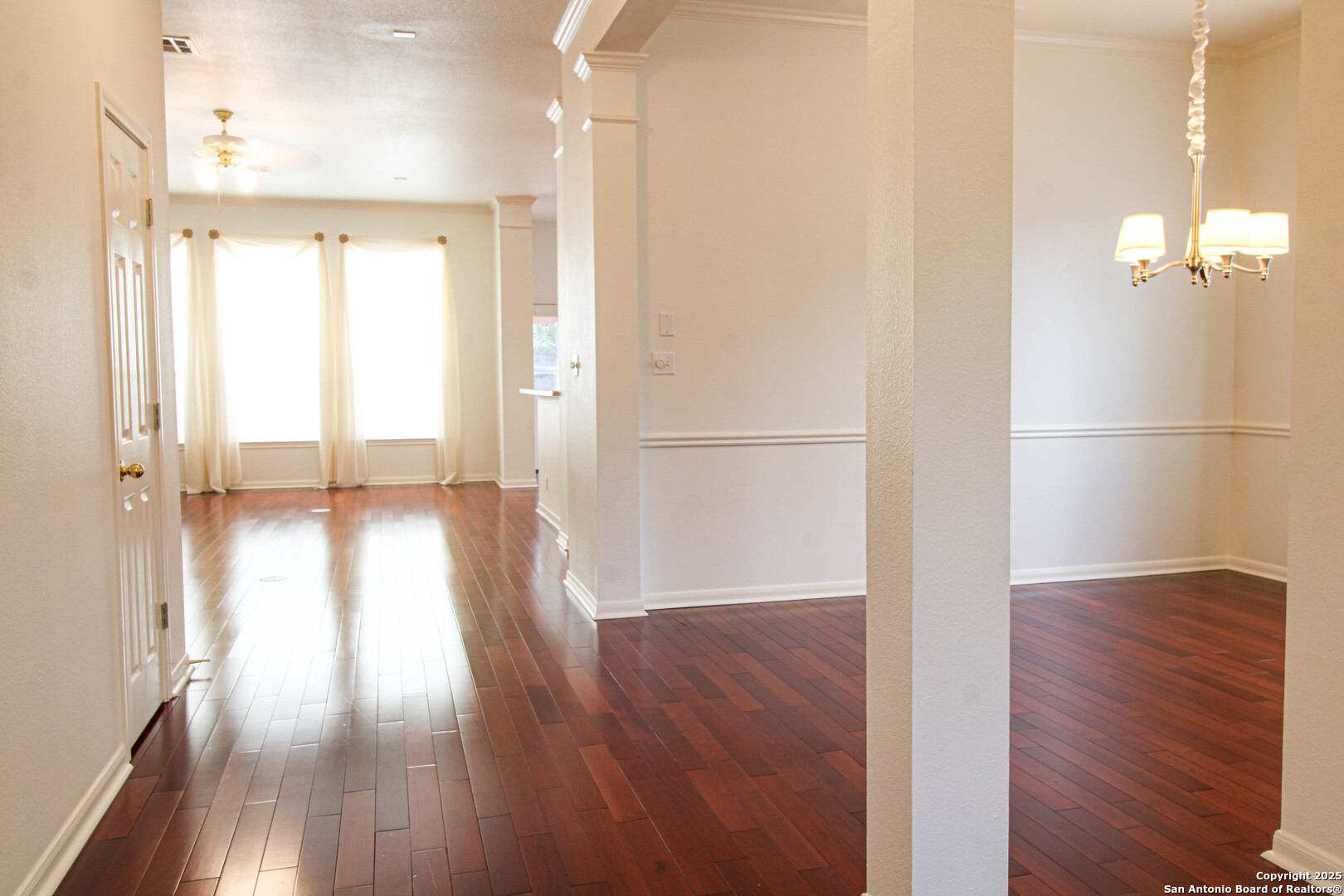 121 ANTLER CIR