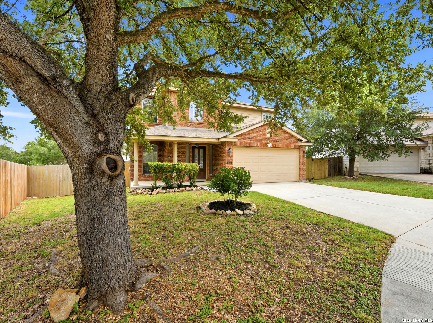 Photo 1 of 31 — 7407 GAMBLE OAK DR, San Antonio, TX 78223