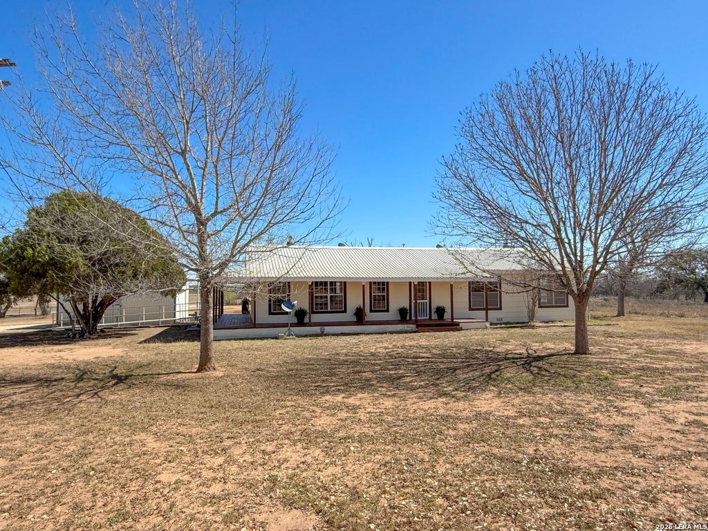 Photo of 3962 STATE HWY 173 S, Devine, TX 78016 (MLS # 1949489)