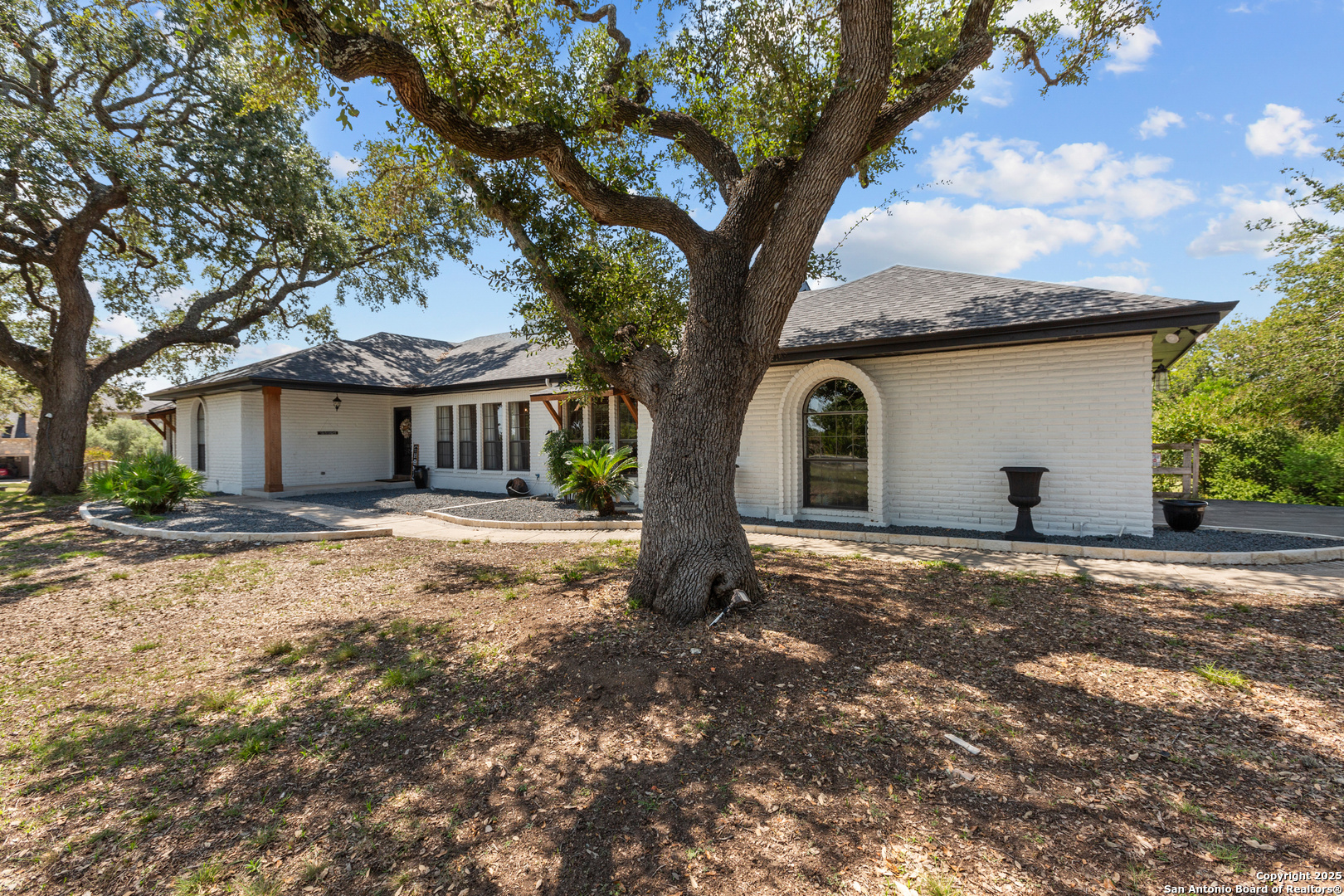 31421 Wild Oak Hill
