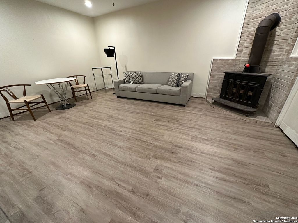 Photo of 311 Tagert, Pleasanton, TX 78064 (MLS # 1923787)