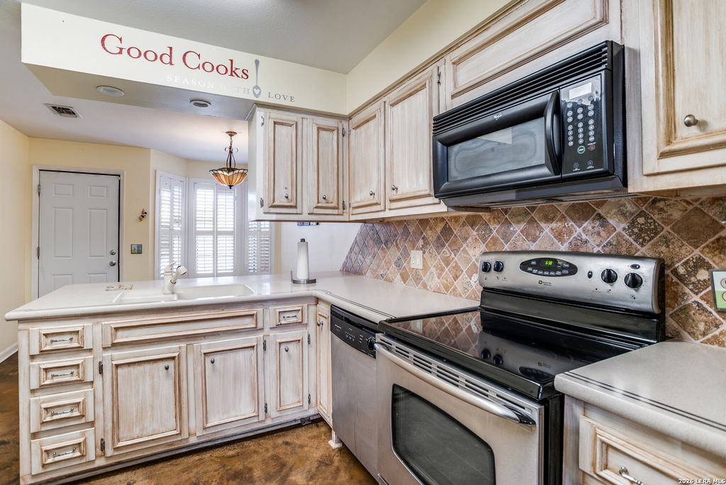 Photo of 5359 Fredericksburg 515 #515, San Antonio, TX 78229 (MLS # 1953655)