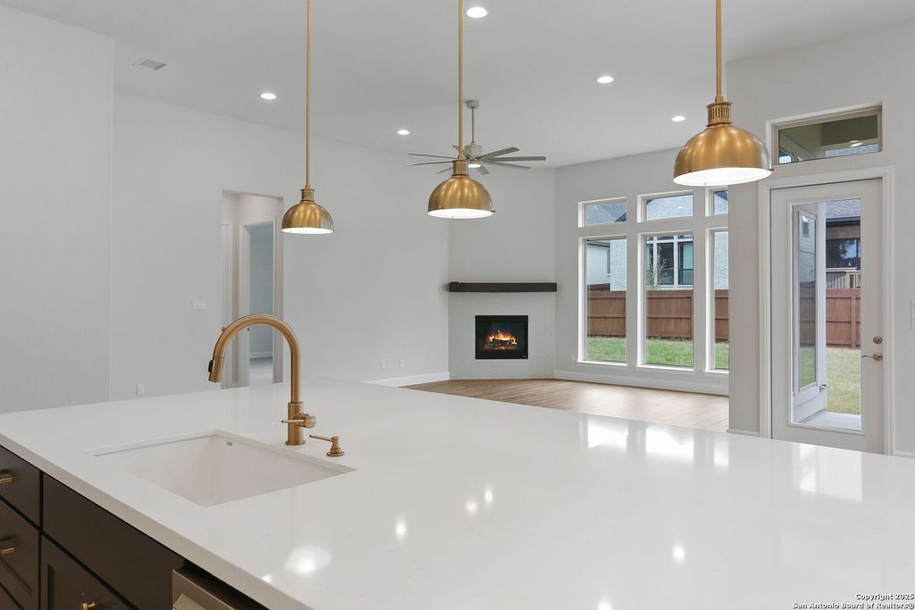 Photo of 10016 Rebecca Place, Boerne, TX 78006 (MLS # 1954212)